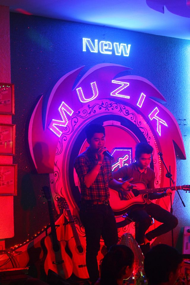 BEST LIVE MUSIC CAFÉ IN DA NANG