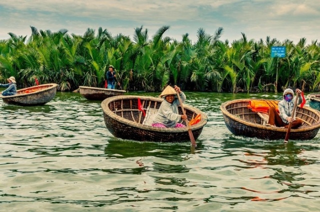 Coconut Basket Boats Tour Hoi An